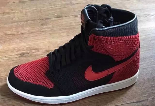  篮球鞋科技革新，新款战靴助力球员弹跳