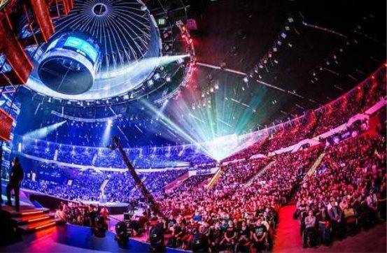  电竞设备升级助力选手发挥水平