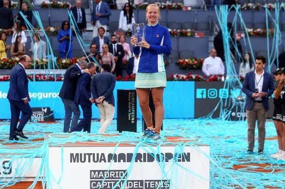  关键破发锁定胜局，哈勒普直落两盘夺冠