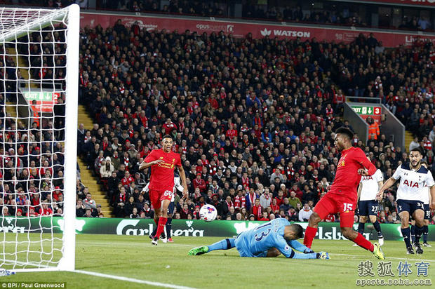  丘里奇单反神技，安特卫普站力克名将称雄