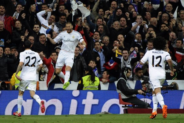  皇马客场逆转巴萨，国家德比演绎经典战役