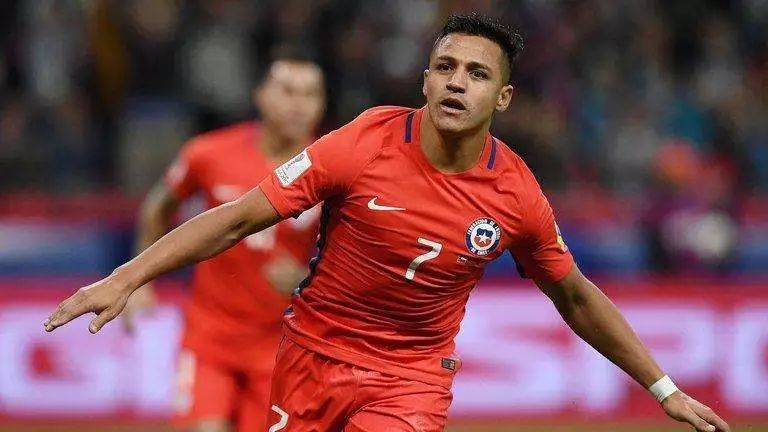  英格兰青年军刮起青春风暴